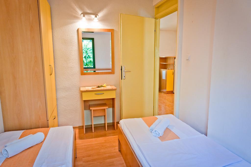 Apartment Bonaca Klek Exterior foto