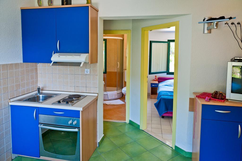 Apartment Bonaca Klek Exterior foto
